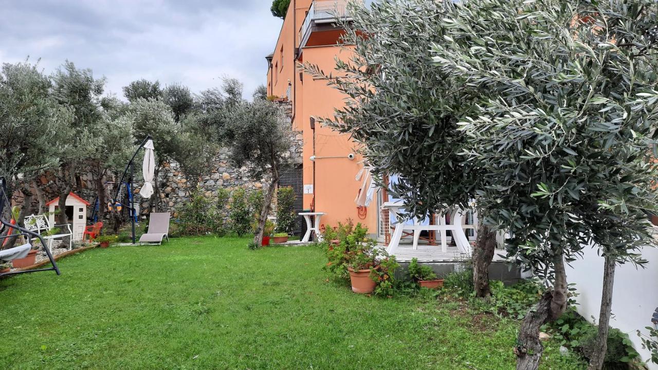 Appartamento Poggio degli Ulivi Genova Esterno foto