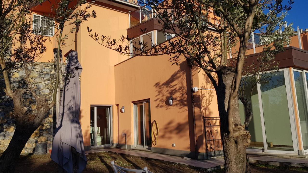 Appartamento Poggio degli Ulivi Genova Esterno foto